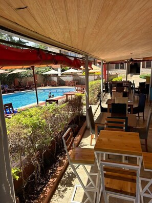 บริเวณภายนอก