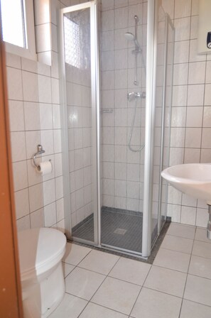 Soap, toilet paper - Gästehaus 8 (Butjadingen)