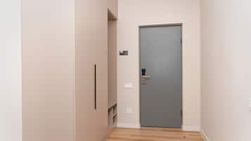 Business Room | Wardrobe