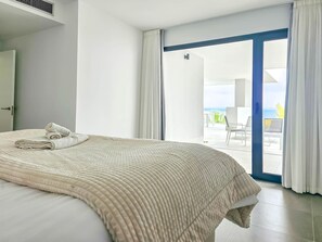 3 sovrum, värdeförvaringsskåp på rummet och strykjärn/strykbräda