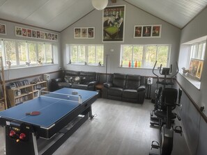 Spielezimmer