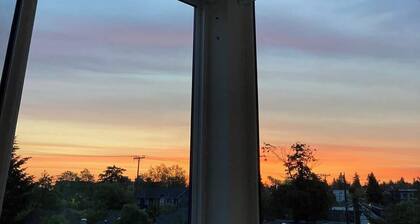 Elegant 1BR Retreat in Columbia City Seattle