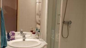 Dusch och toalettpapper