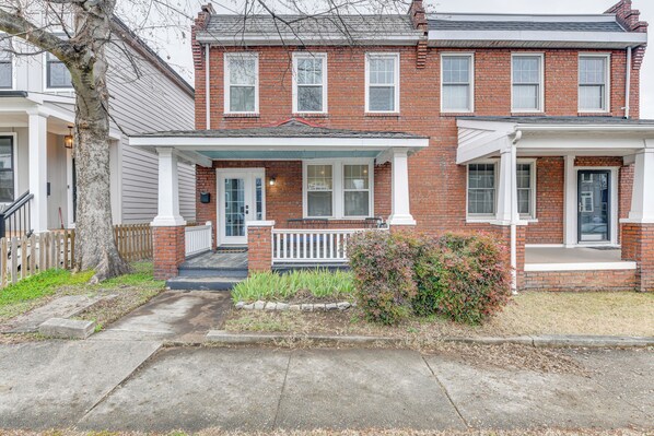 Interior - Lovely Carytown Home: Walk to Shops + Restaurants (Richmond)