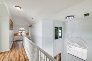 Maison (4 Bedrooms) | Intérieur