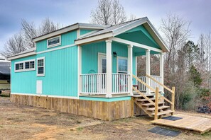 House (1 Bedroom) | Interior