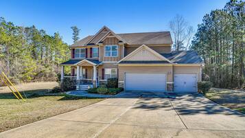 House (4 Bedrooms) | Interior