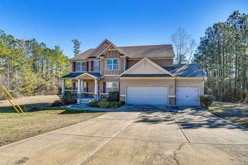 Spacious Phenix City Home ~ 9 Mi to Columbus!