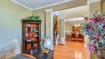 Rumah (4 Bedrooms) | Interior
