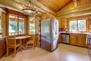 House (2 Bedrooms) | Interior - Dog-friendly Arlington Cabin w/ Private Hot Tub! (Arlington)