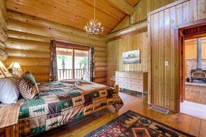 Interior - Dog-friendly Arlington Cabin w/ Private Hot Tub! (Arlington)