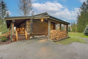 House (2 Bedrooms) | Bahagian dalam