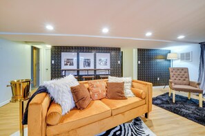 Apartment (1 Bedroom) | Interior - Pittsburgh Couple's Retreat ~ 2 Mi to Downtown! (Pittsburgh)