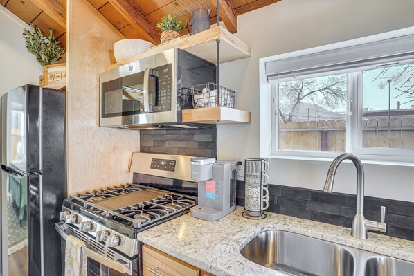 Interior - Cedar City Studio Retreat: Patio, Fire Pit & Grill (Cedar City)