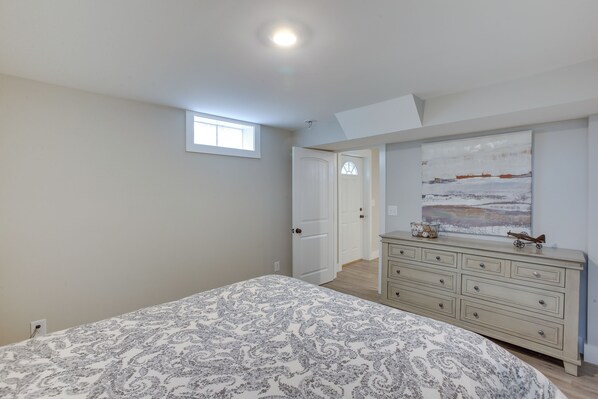 House (5 Bedrooms) | Interior