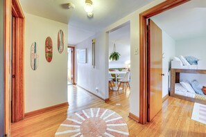 Apartment (2 Bedrooms) | Interior - Cozy Pittsburgh Vacation Rental ~ 2 Mi to Downtown (Pittsburgh)