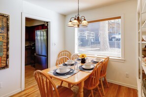 Cottage (4 Bedrooms) | Interior