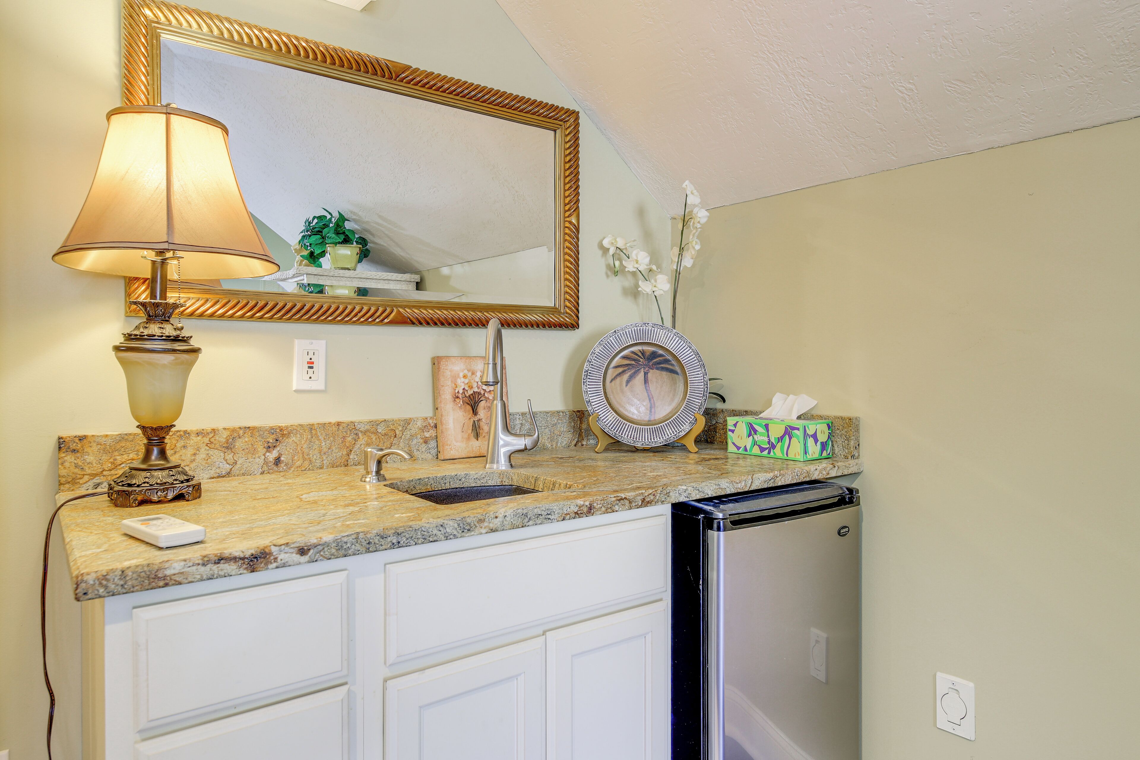 House (Multiple Bedrooms) | Interior