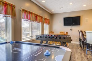 Casa (Multiple Bedrooms) | Interior