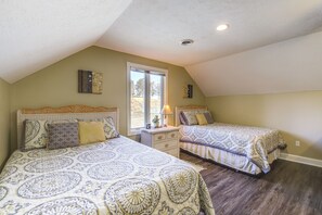 House (Multiple Bedrooms) | Bahagian dalam