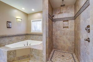 Casa (Multiple Bedrooms) | Interni