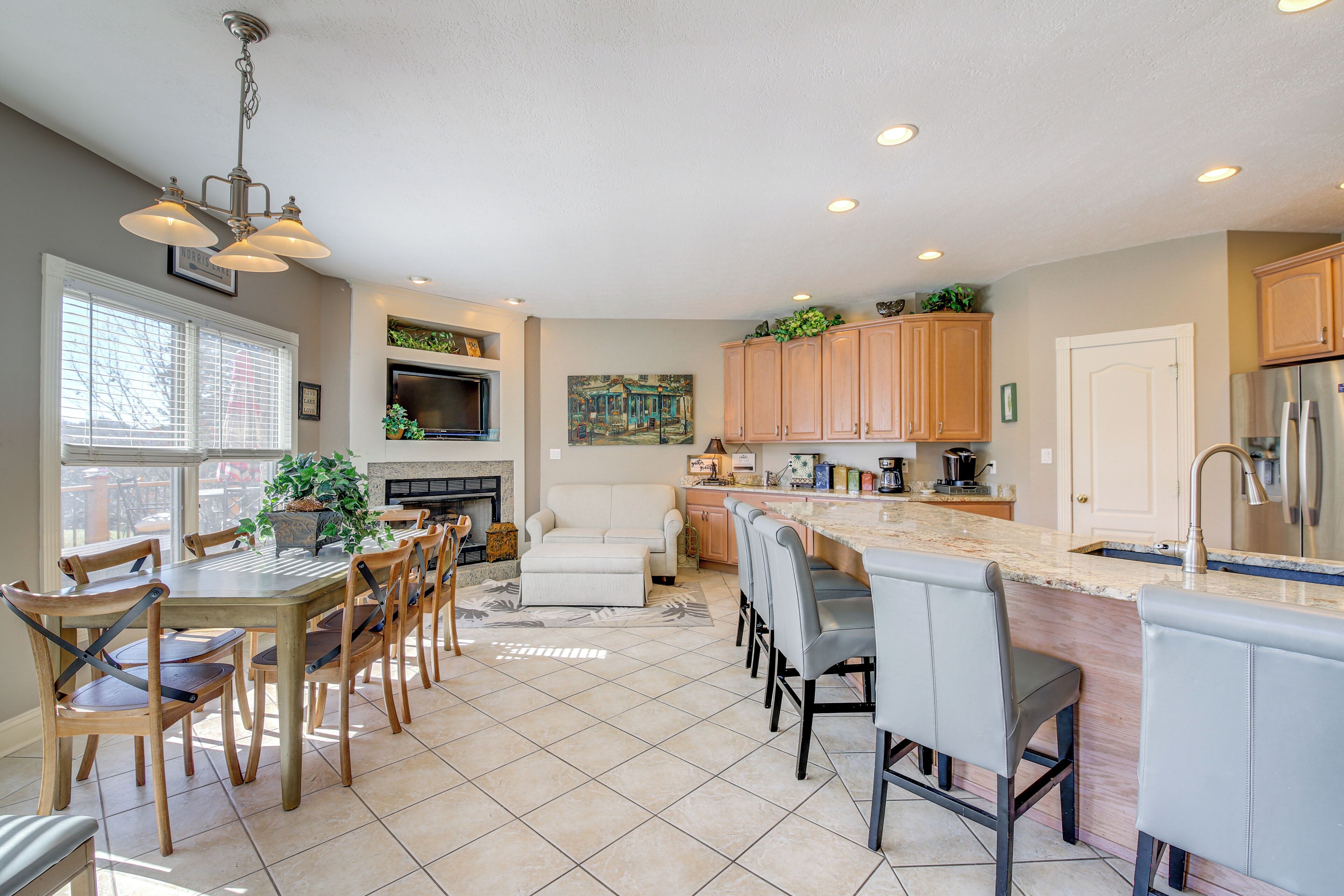 Rumah (Multiple Bedrooms) | Interior