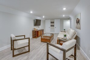 Interior - Celina Home ~ 1 Mi to Marina: Boat, Fish & More! (Celina)