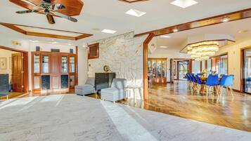 Villa (3 Bedrooms) | Interior