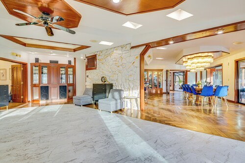 Sauna, Pickleball Court & Game Room: Sultan Villa!