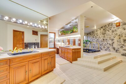 Sauna, Pickleball Court & Game Room: Sultan Villa!