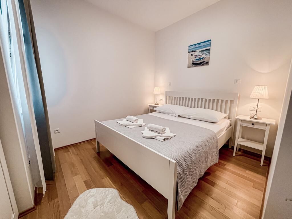 Family Apartment, 2 Bedrooms, Terrace | Free WiFi, bed sheets