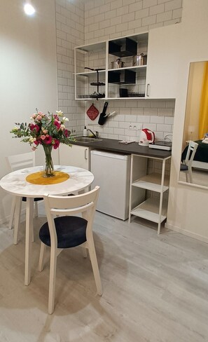 Apartamento urbano | Área de estar | TV de tela plana, pisos aquecidos