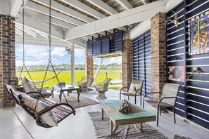 Terrace/patio - Full Circle - Creek Front, 4-Bedrooms (Pawleys Island)