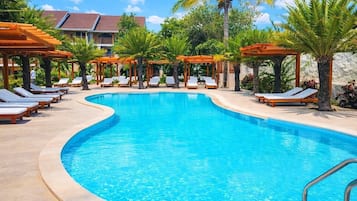Piscina externa
