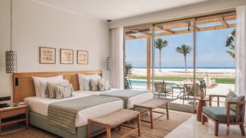 Villa, 2 habitaciones, piscina privada (Beach, King and Twin Bed) | Minibar, caja fuerte, escritorio y wifi gratis