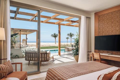 Villa, 2 slaapkamers, privézwembad (Beach, King and Twin Bed) | Een minibar, een kluis op de kamer, gratis wifi, beddengoed