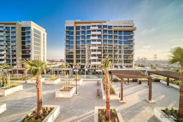 Exterior - Pleasant Studio Apartment at Azizi Riviera 13, Al Merkadh by Deluxe Holiday Homes (Dubai)