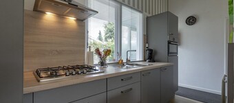 Leuk Gezinsvriendelijk Vakantiehuis in Sint Maartenszee, Niet ver van zee