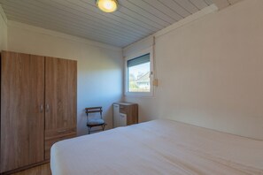 3 habitaciones, cuna de viaje y wifi