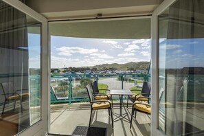 Interior - Kom Genieten aan het Strand in Strandslag Appartement 127 (Julianadorp aan Zee)