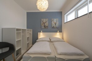 1 bedroom, WiFi - Voor 2 Personen een Vakantiehuis te Vinden in het Mooie Callantsoog op Loopafstand van het Centrum (Callantsoog)