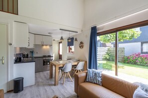 Interior - Gezellig Vrijstaand Vakantiehuis Voor 6 Personen aan de Kust van Julianadorp aan Zee (Julianadorp aan Zee)