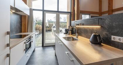 Een Ontspannen Vakantie in Deze Fantastische Energie-neutrale Villa!