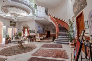 Lobby - *Luxury fully staffed villa in Marrakesh* (Marrakesh)