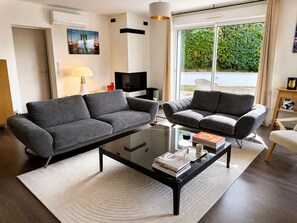 Smart TV, fireplace, video games, books - Magnifique Maison Moderne à Bidart - 15min à Pieds du Centre et de la Plage (Bidart)