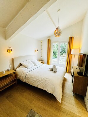 4 Schlafzimmer, Bügeleisen/Bügelbrett, kostenloses WLAN, Bettwäsche