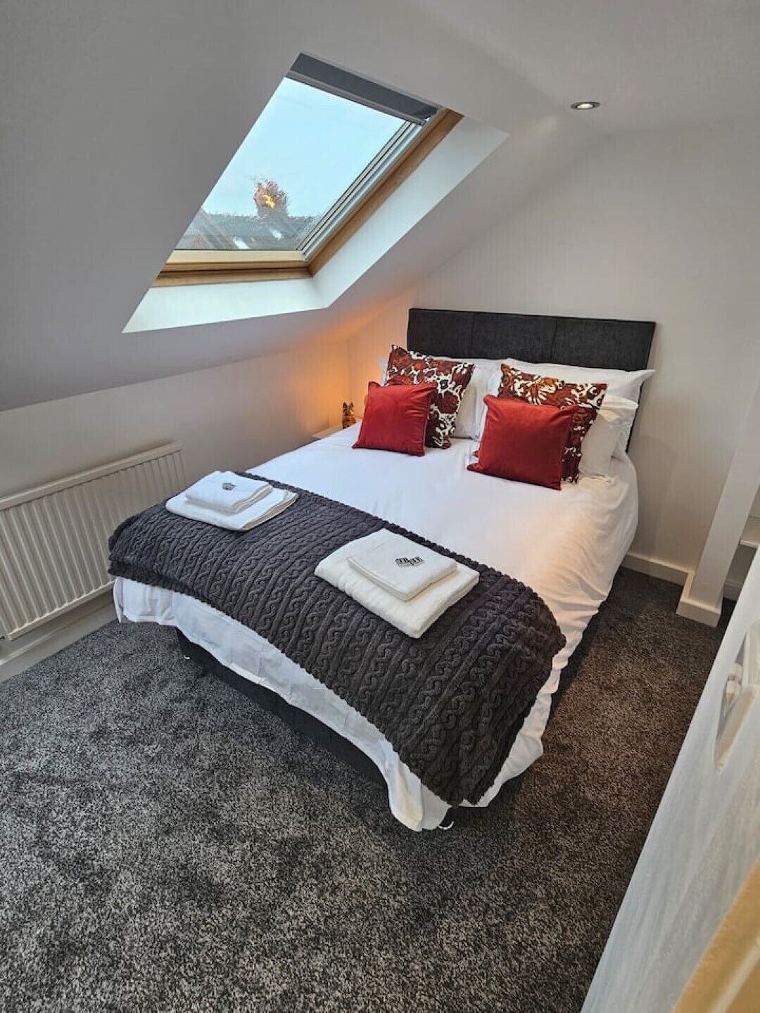 2 soverom, strykejern/-brett, wi-fi og sengetøy