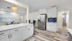 Interior - Private Pool + 2 King Beds | 8 Min to IRB (Largo)