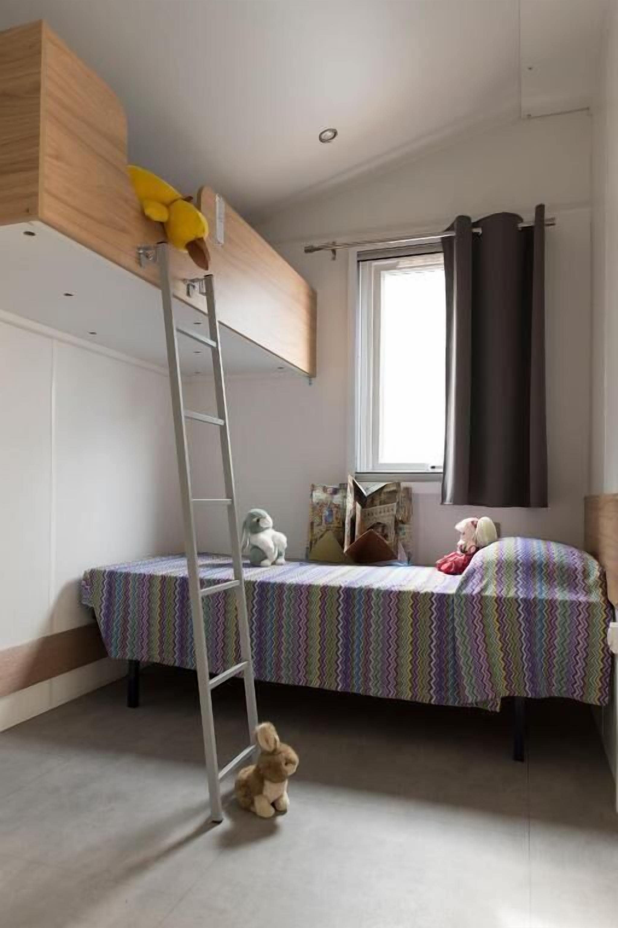 Casa mobile, bagno privato | Una cassaforte in camera, Wi-Fi gratuito