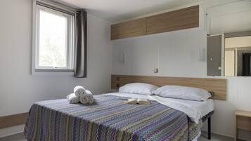 Casa mobile, bagno privato | Una cassaforte in camera, Wi-Fi gratuito